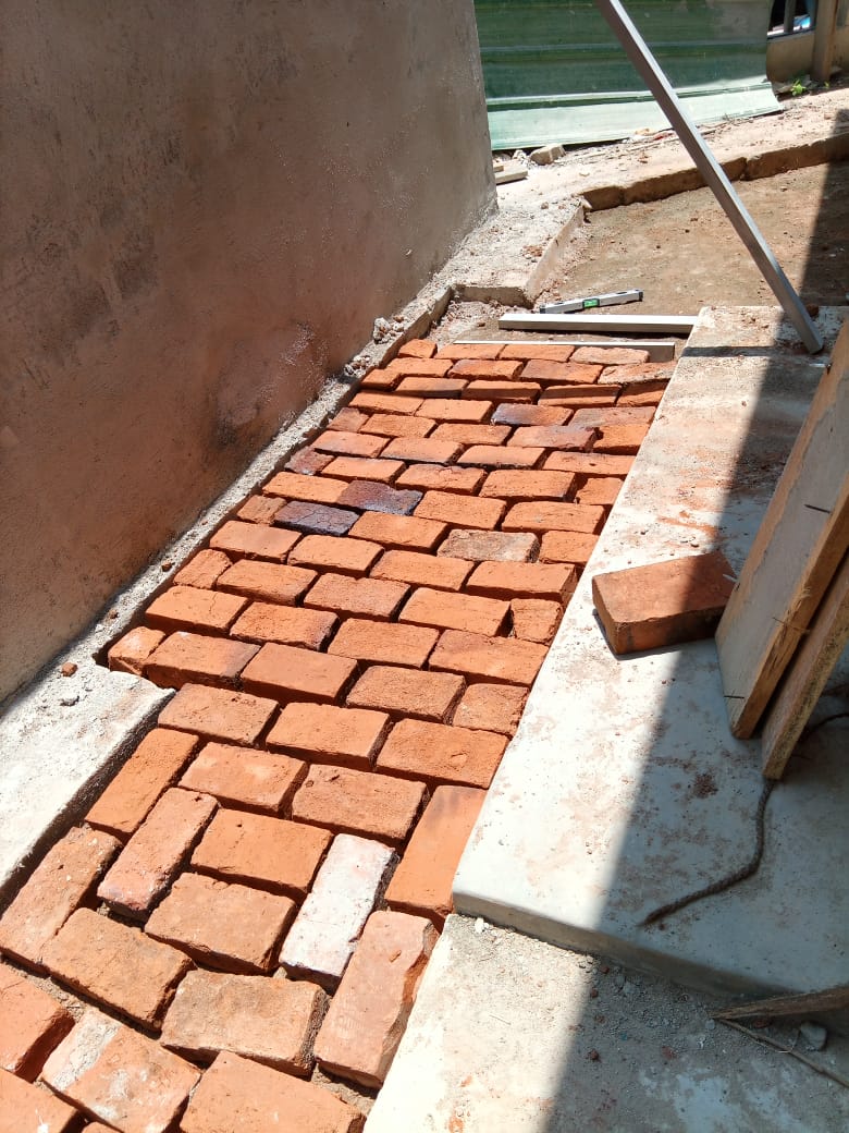 Construction of Toilet Block at Teaching Hospital in Kalubowila